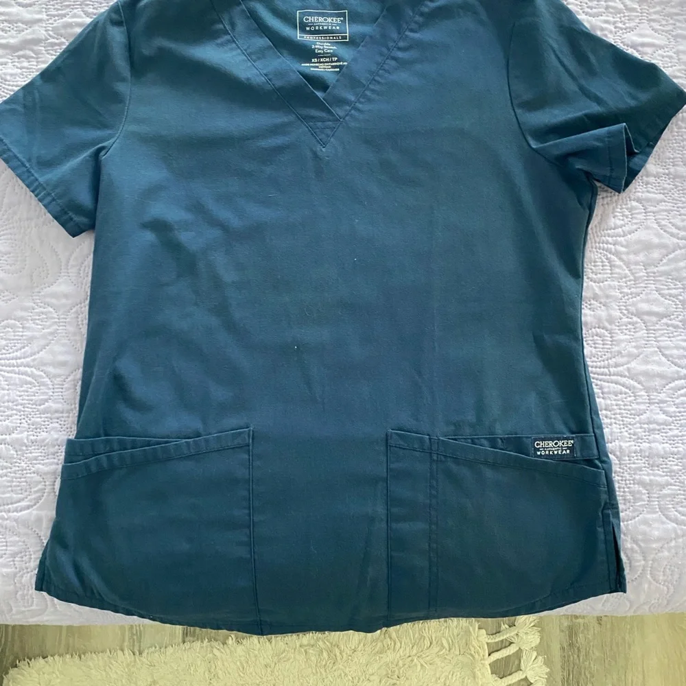Scrub bundle - Picture 7 of 12
